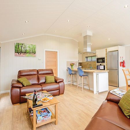Wareham Forest Lodge Retreat Lytchett Minster Ngoại thất bức ảnh