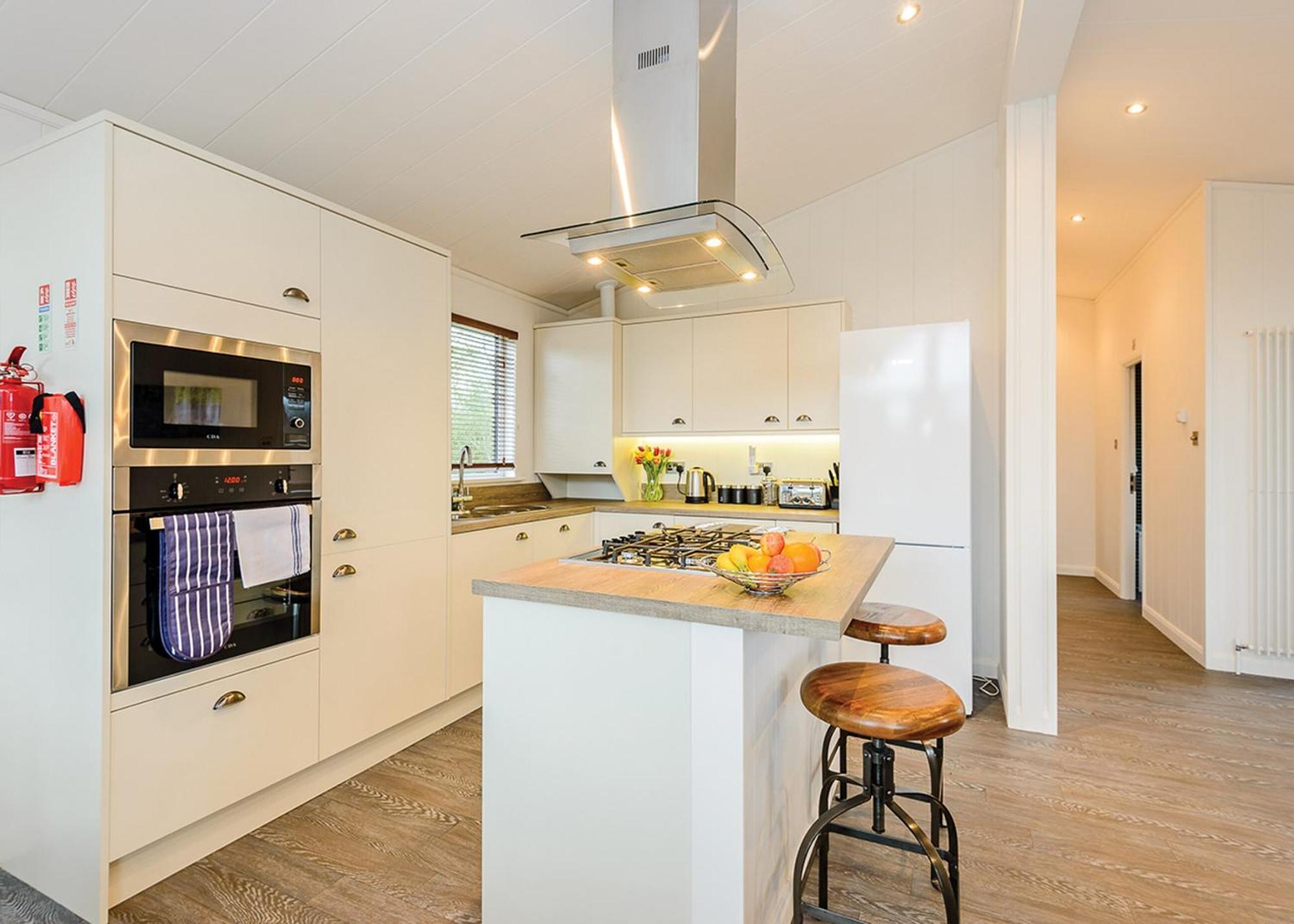 Wareham Forest Lodge Retreat Lytchett Minster Phòng bức ảnh