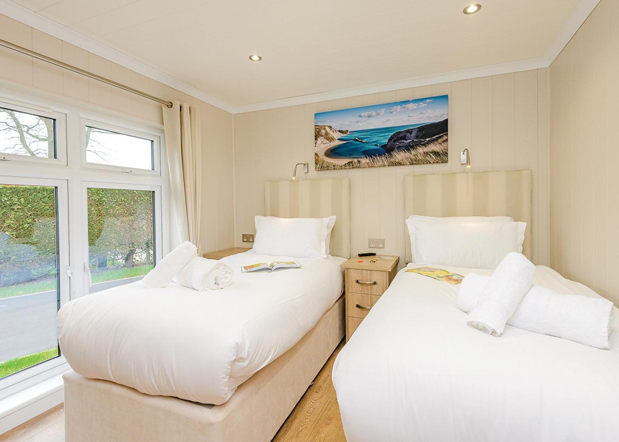 Wareham Forest Lodge Retreat Lytchett Minster Phòng bức ảnh