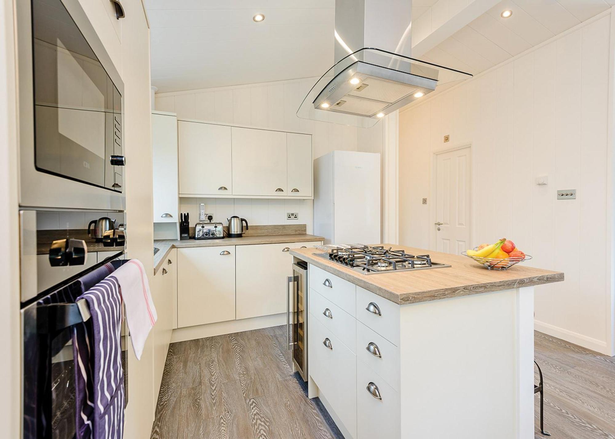 Wareham Forest Lodge Retreat Lytchett Minster Phòng bức ảnh